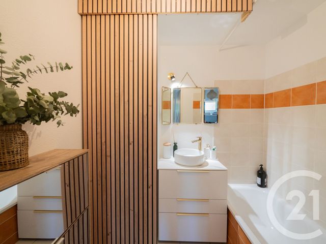 Appartement F3 à vendre - 3 pièces - 55.94 m2 - ST PAUL LES DAX - 40 - AQUITAINE - Century 21 Glockner