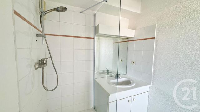 Appartement F2 à louer - 2 pièces - 30.4 m2 - DAX - 40 - AQUITAINE - Century 21 Glockner