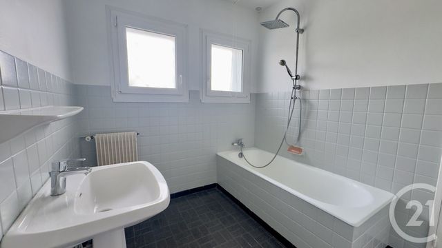 Appartement F3 à louer - 3 pièces - 73.13 m2 - ST PAUL LES DAX - 40 - AQUITAINE - Century 21 Glockner