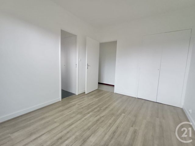 Appartement F3 à louer - 3 pièces - 73.13 m2 - ST PAUL LES DAX - 40 - AQUITAINE - Century 21 Glockner