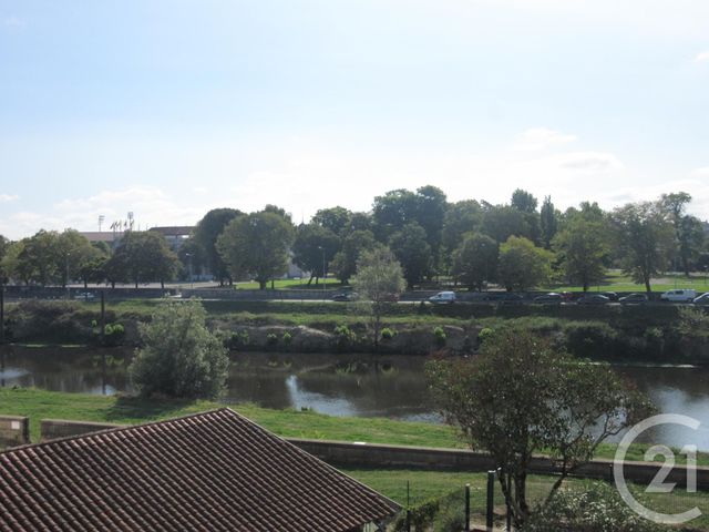 Appartement Studio à louer - 1 pièce - 28.51 m2 - DAX - 40 - AQUITAINE - Century 21 Glockner