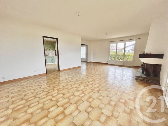 maison à louer - 5 pièces - 120.77 m2 - HEUGAS - 40 - AQUITAINE - Century 21 Glockner