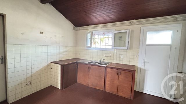 maison à vendre - 5 pièces - 80.0 m2 - ST GEOURS DE MAREMNE - 40 - AQUITAINE - Century 21 Glockner