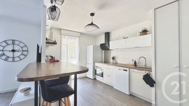 maison à louer - 4 pièces - 80.38 m2 - ST PAUL LES DAX - 40 - AQUITAINE - Century 21 Glockner