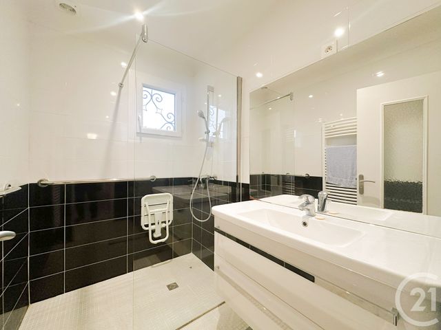 maison à vendre - 5 pièces - 88.03 m2 - POUILLON - 40 - AQUITAINE - Century 21 Glockner