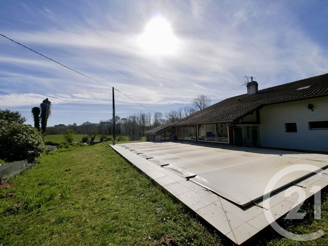 maison à louer - 5 pièces - 260.0 m2 - ST PAUL LES DAX - 40 - AQUITAINE - Century 21 Glockner