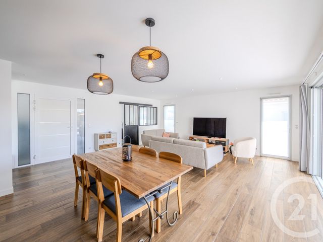 maison à vendre - 7 pièces - 156.6 m2 - ST GEOURS DE MAREMNE - 40 - AQUITAINE - Century 21 Glockner