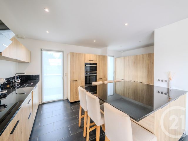 maison à vendre - 7 pièces - 156.6 m2 - ST GEOURS DE MAREMNE - 40 - AQUITAINE - Century 21 Glockner