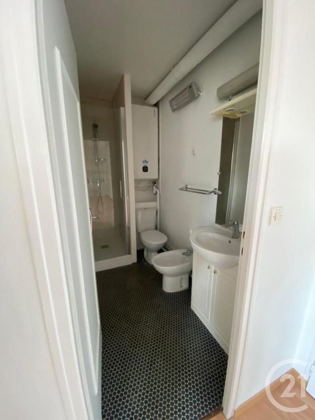 Appartement à louer - 2 pièces - 35.22 m2 - DAX - 40 - AQUITAINE - Century 21 Glockner