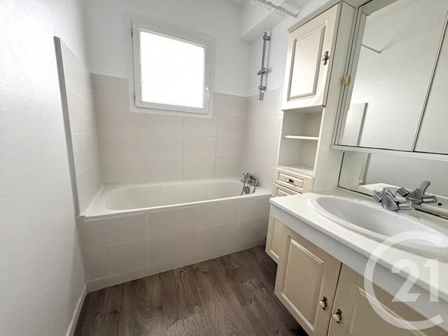 Appartement F3 à vendre - 3 pièces - 69.56 m2 - DAX - 40 - AQUITAINE - Century 21 Glockner