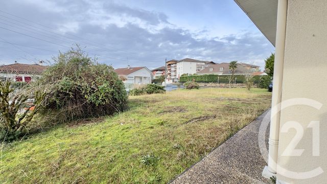 Appartement T2 à louer - 2 pièces - 55.71 m2 - ST PAUL LES DAX - 40 - AQUITAINE - Century 21 Glockner