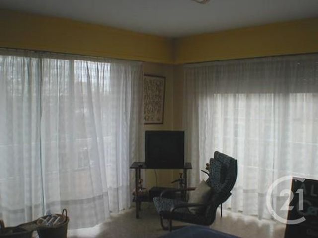 Appartement F1 à vendre - 1 pièce - 37.0 m2 - DAX - 40 - AQUITAINE - Century 21 Glockner