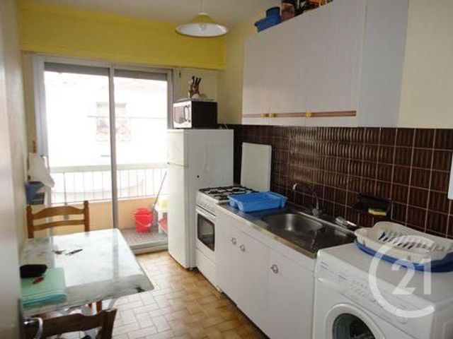 Appartement F1 à vendre - 1 pièce - 37.0 m2 - DAX - 40 - AQUITAINE - Century 21 Glockner
