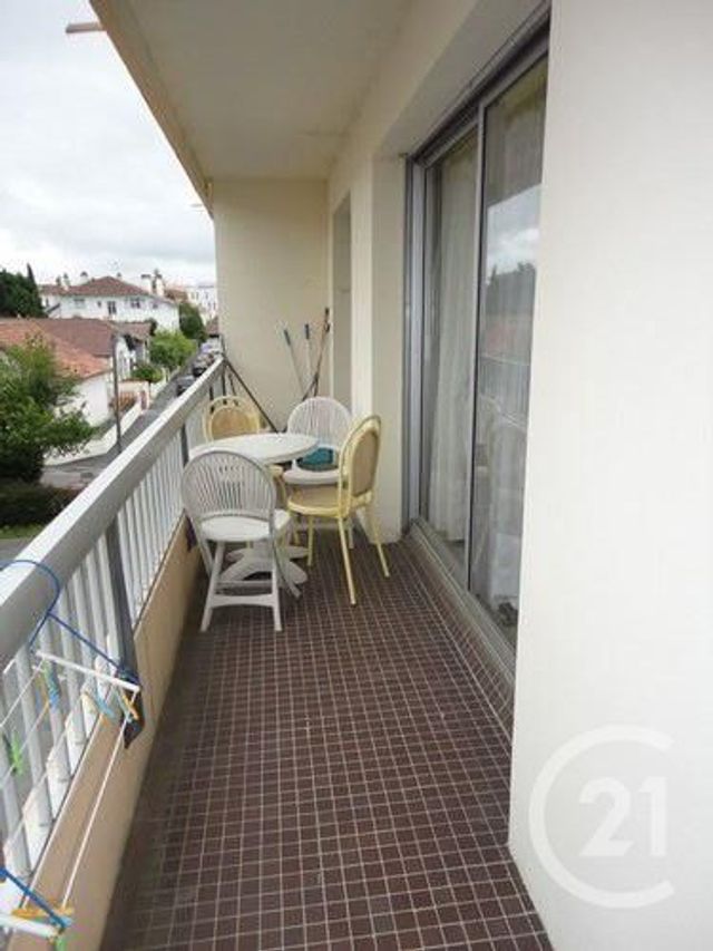 Appartement F1 à vendre - 1 pièce - 37.0 m2 - DAX - 40 - AQUITAINE - Century 21 Glockner