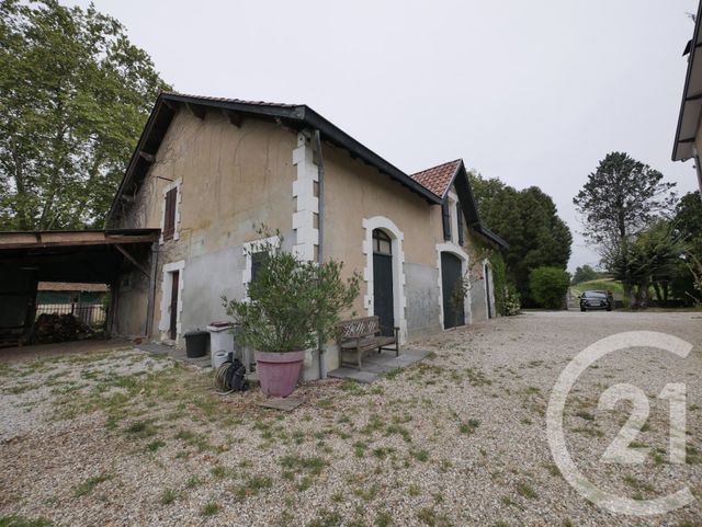 maison à louer - 8 pièces - 221.02 m2 - HEUGAS - 40 - AQUITAINE - Century 21 Glockner