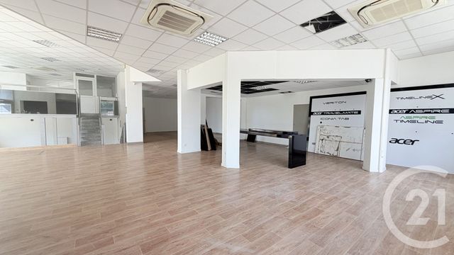 maison à louer - 5 pièces - 316.0 m2 - DAX - 40 - AQUITAINE - Century 21 Glockner