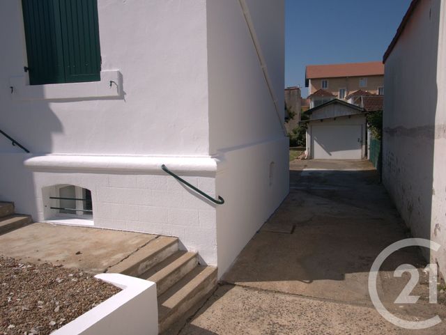 maison à louer - 6 pièces - 97.23 m2 - DAX - 40 - AQUITAINE - Century 21 Glockner