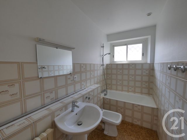Appartement F3 à louer - 3 pièces - 87.95 m2 - DAX - 40 - AQUITAINE - Century 21 Glockner