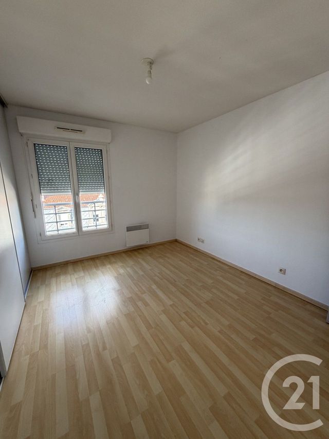 Appartement T2 à louer - 2 pièces - 54.78 m2 - DAX - 40 - AQUITAINE - Century 21 Glockner