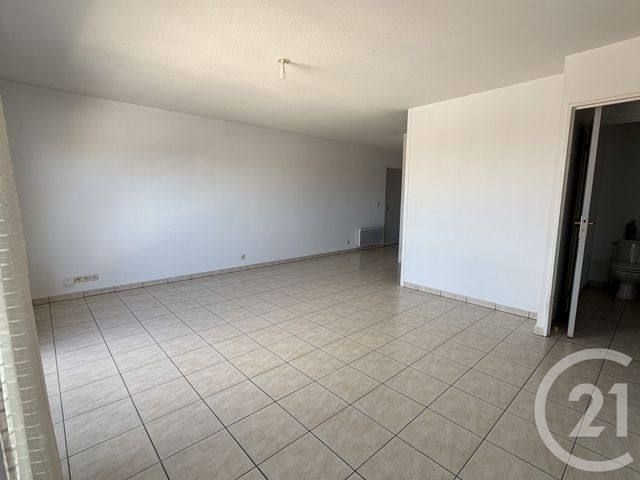Appartement T2 à louer - 2 pièces - 54.78 m2 - DAX - 40 - AQUITAINE - Century 21 Glockner