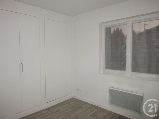 Appartement F1 à louer - 1 pièce - 28.0 m2 - DAX - 40 - AQUITAINE - Century 21 Glockner