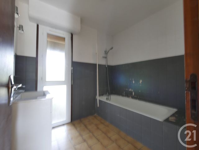 maison à vendre - 4 pièces - 82.45 m2 - ST GEOURS DE MAREMNE - 40 - AQUITAINE - Century 21 Glockner