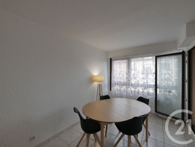 Appartement F3 à louer - 3 pièces - 78.54 m2 - DAX - 40 - AQUITAINE - Century 21 Glockner