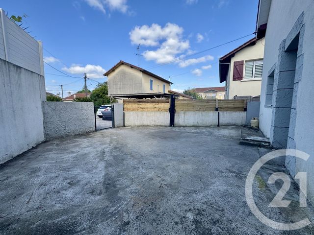 Appartement F3 à louer - 3 pièces - 68.29 m2 - DAX - 40 - AQUITAINE - Century 21 Glockner