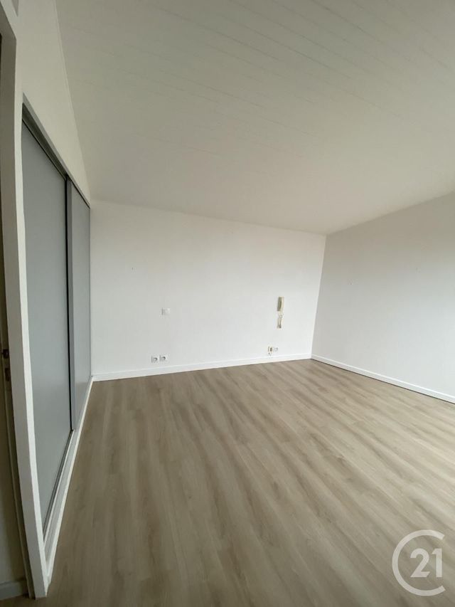 Appartement F3 à louer - 3 pièces - 81.17 m2 - DAX - 40 - AQUITAINE - Century 21 Glockner