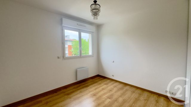 Appartement T2 à louer - 2 pièces - 71.0 m2 - ST PAUL LES DAX - 40 - AQUITAINE - Century 21 Glockner