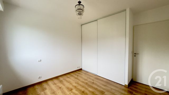 Appartement T2 à louer - 2 pièces - 71.0 m2 - ST PAUL LES DAX - 40 - AQUITAINE - Century 21 Glockner
