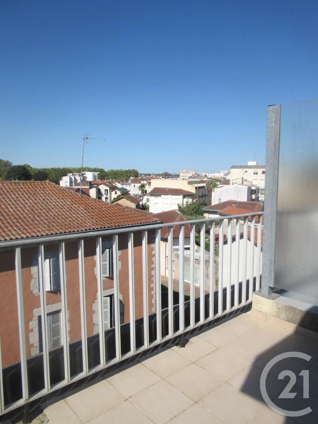 Appartement T2 à louer - 2 pièces - 46.5 m2 - DAX - 40 - AQUITAINE - Century 21 Glockner