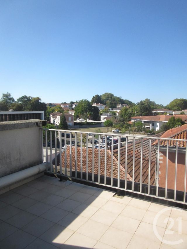 Appartement T2 à louer - 2 pièces - 46.5 m2 - DAX - 40 - AQUITAINE - Century 21 Glockner